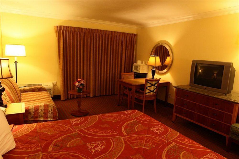 Aloha Inn Arroyo Grande Extérieur photo